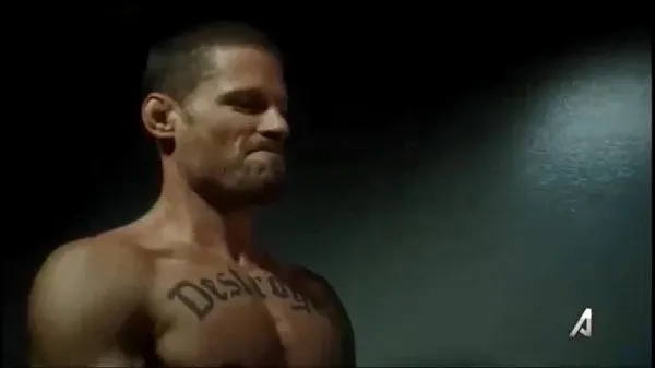 Caliente escenas de sexo de matt lauria en "kingdom tubo total