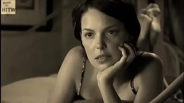 Hot Katherine Heigl shows feet on bed sepia total Tube