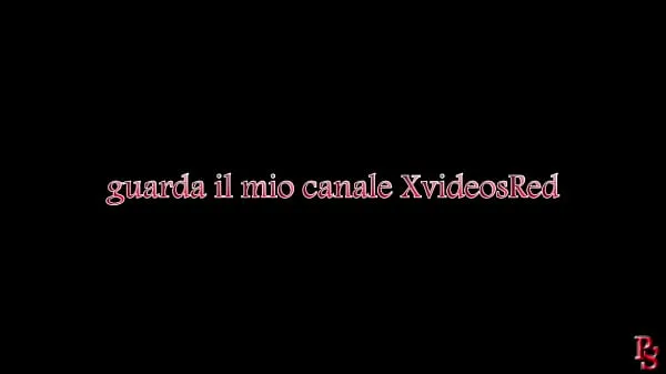 Caliente La pelirroja Angelina Blue, hace de gata sumisa. Película BDSM tubo total