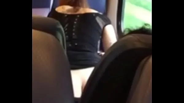 Caliente Pareja teniendo sexo en un tren holandés tubo total