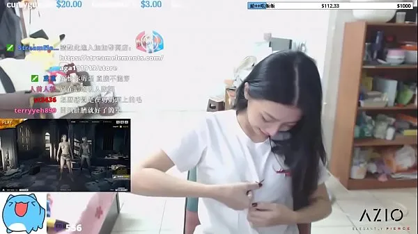 हॉट slut streamer shows her boobs कुल ट्यूब