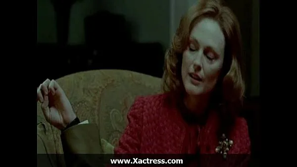 Hot Julianne Moore la madre dominante Tubo totale