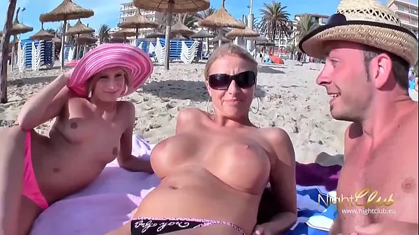 热German sex vacationer fucks everything in front of the camera总管