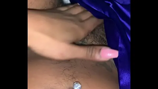 Caliente Mostrando un vistazo de mi coño peludo en Snap ** Haga clic en el enlace tubo total