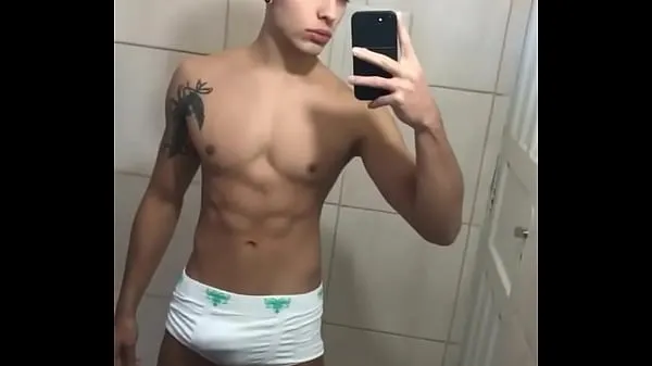 Hot Excited Luan model in underwear συνολικός σωλήνας