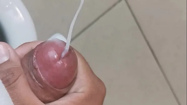 Caliente Me corro y boto toda la leche! Masturbándome re caliente tubo total