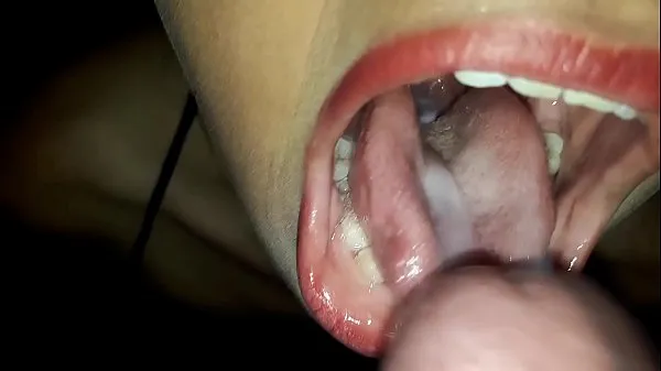 Hot Compilazione di pompini con sperma nella bocca del mio susi Tubo totale