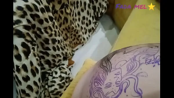 Hot I did the tattoo without panties just to show the pussy and ass for the tattoo artist total Tube