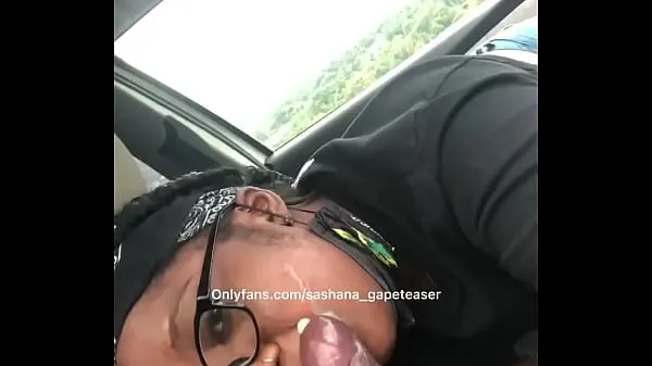 Vroča Jamaican police officer caught getting head skupna cev